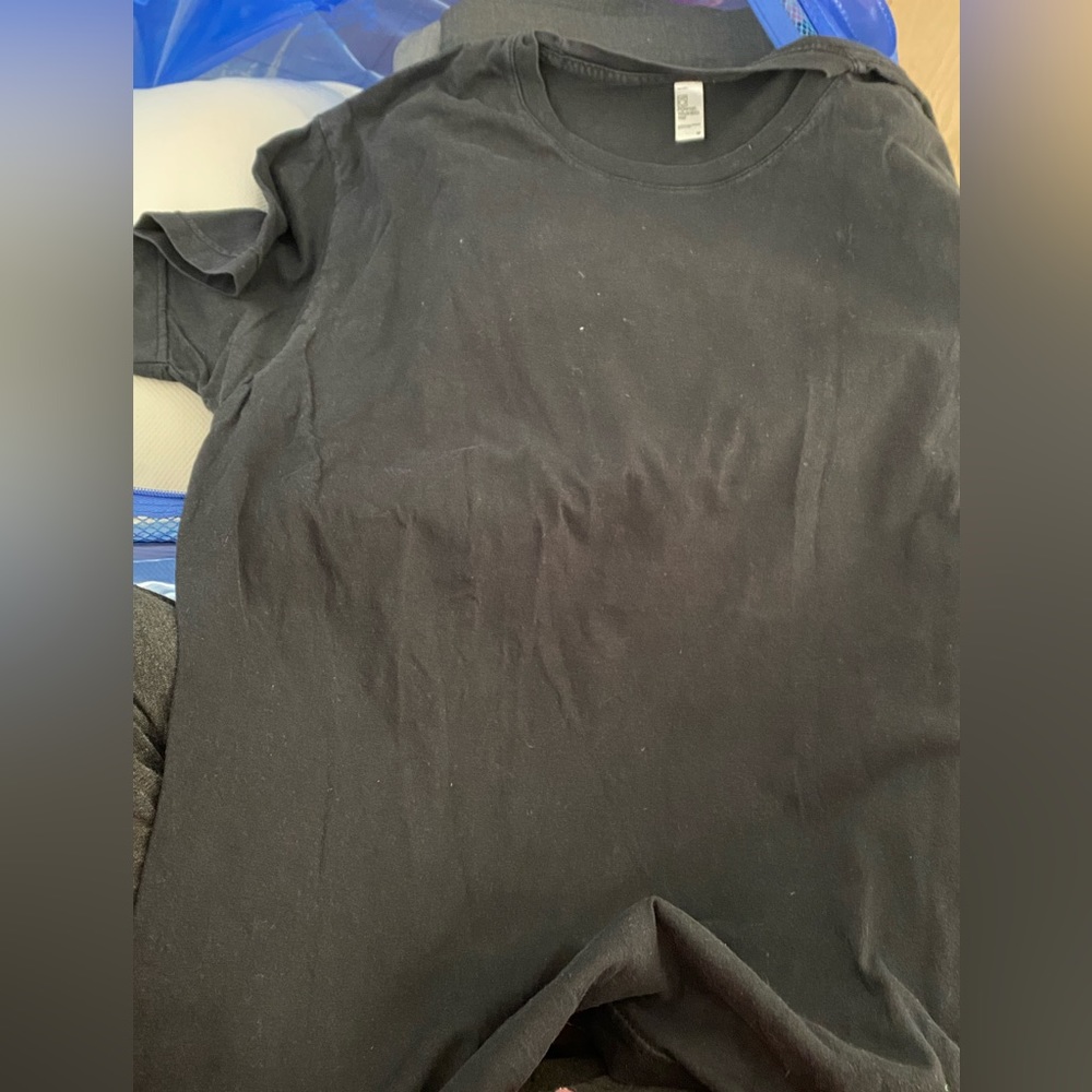 Black t-shirt